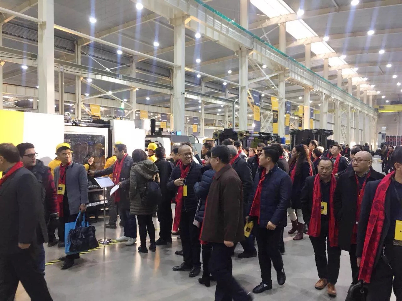 俄罗斯专享会上演“两大喜”： 十周年庆+注塑智慧工厂完工